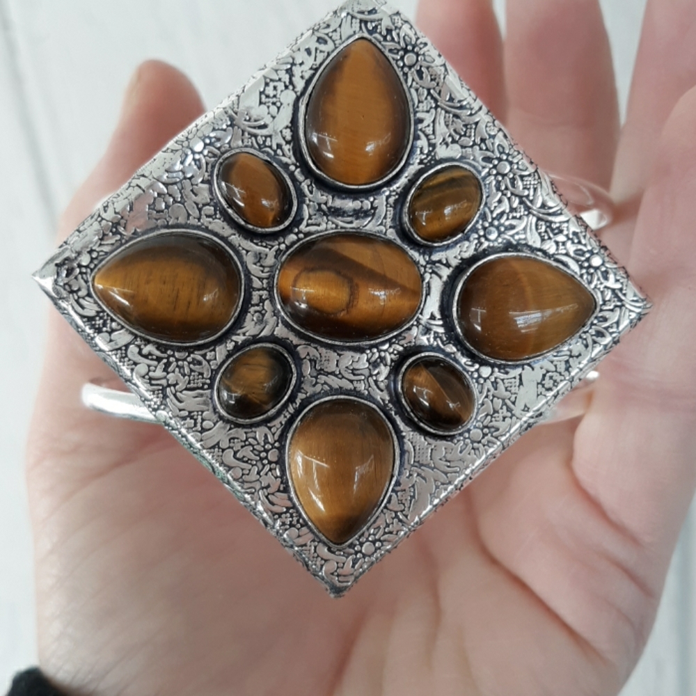 New Oversized Tiger Eye 925 Silver Cuff Bracelet.